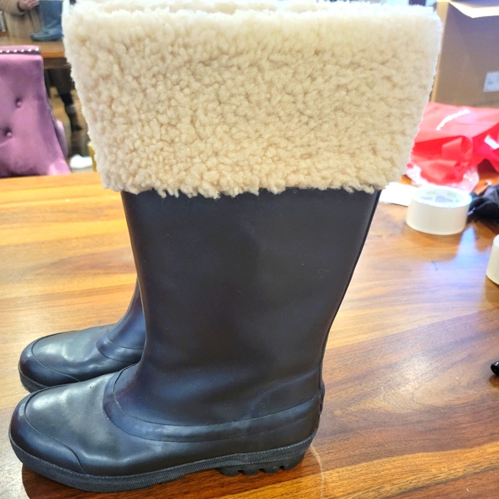 UGG rubber Shearling boots